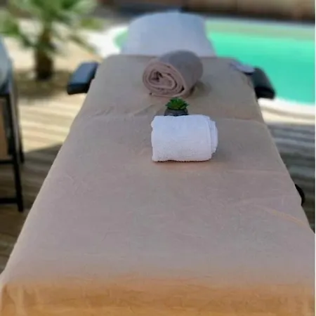 D'hôtes Chez Lyly Et Juju Piscine&sauna Parking Gratuit Casa de hóspedes Angers