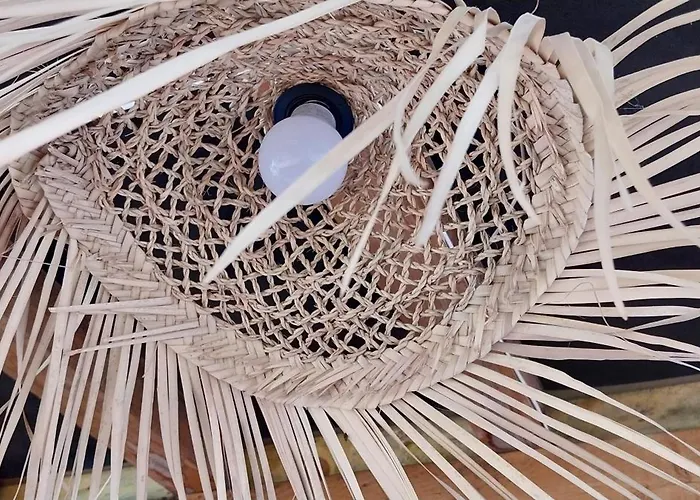 Chez Lyly et Juju Piscine&Sauna Calme 3chambres